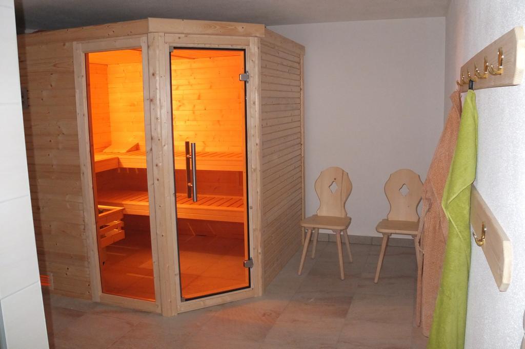 Penthousewohnung Mit Garten Sauna Pool Maishofen Phòng bức ảnh